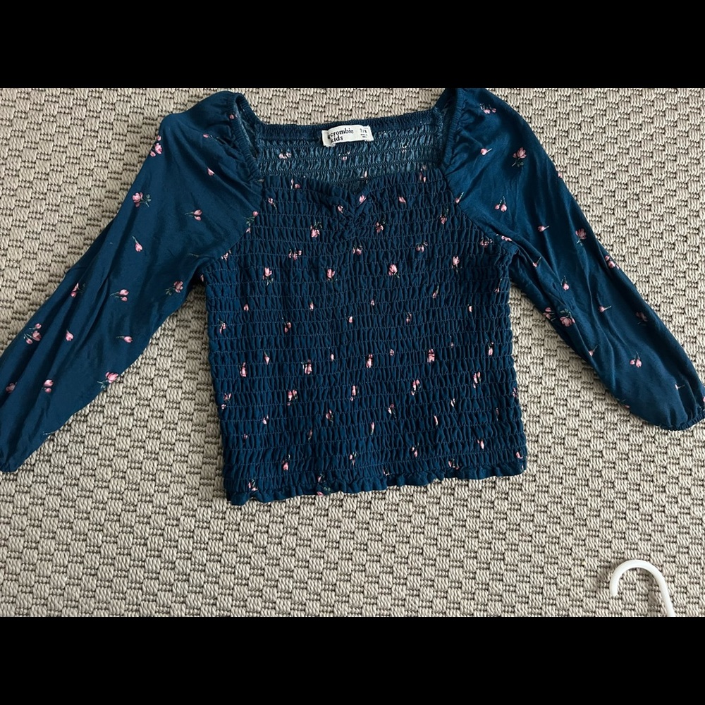 Abercrombie Kids peasant top Sz 7/8